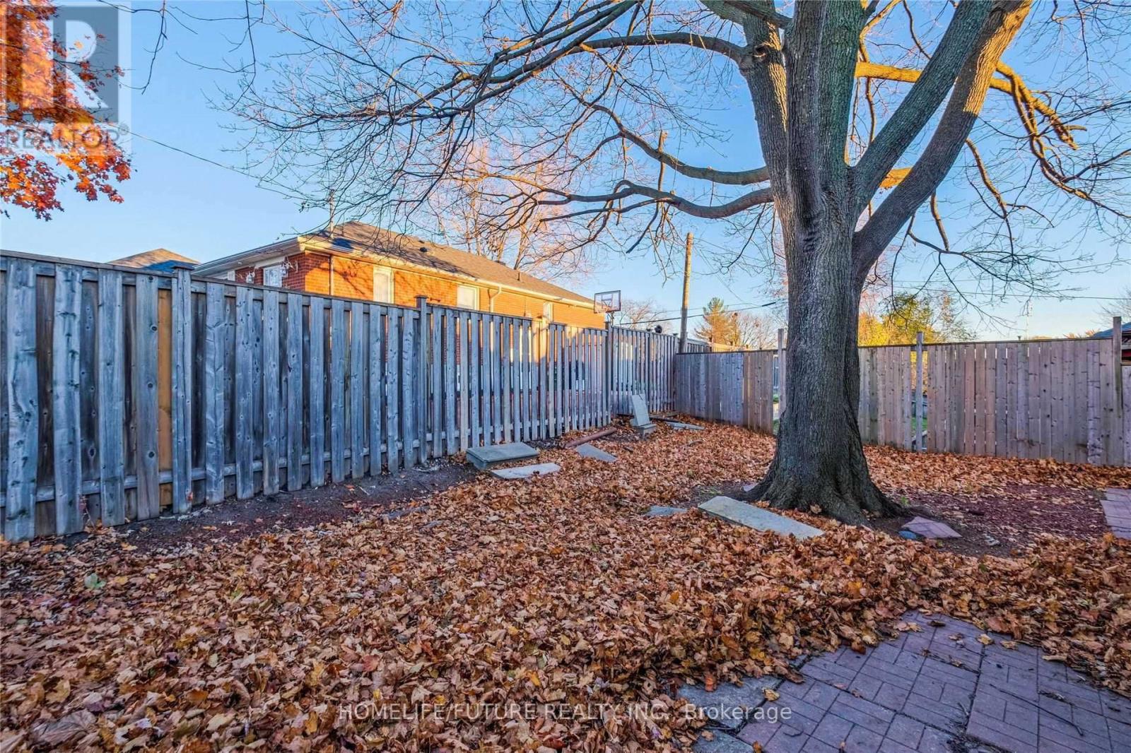 50 Benlight Crescent, Toronto, Ontario  M1H 1P5 - Photo 37 - E13051910