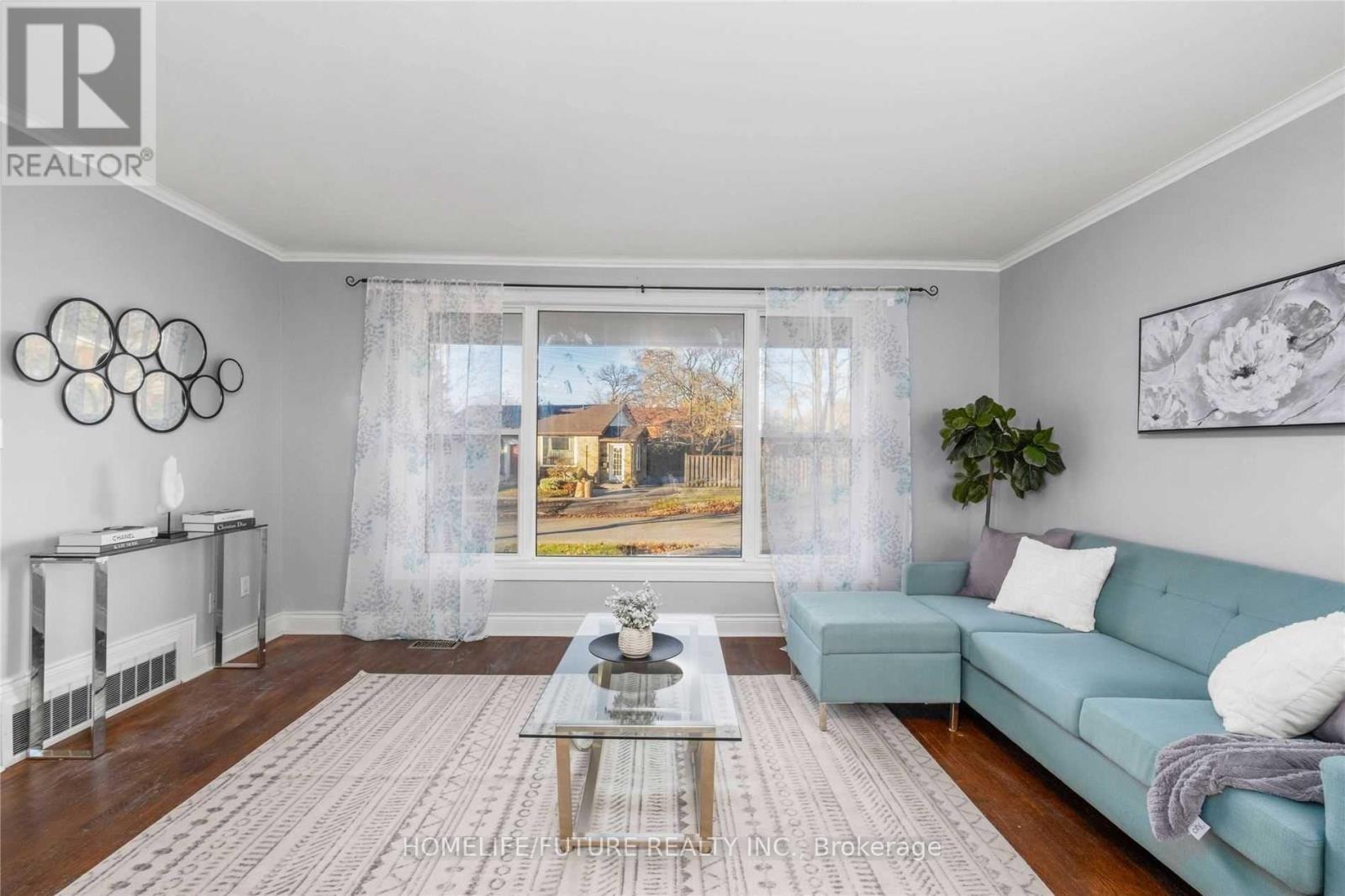 50 Benlight Crescent, Toronto, Ontario  M1H 1P5 - Photo 8 - E13051910