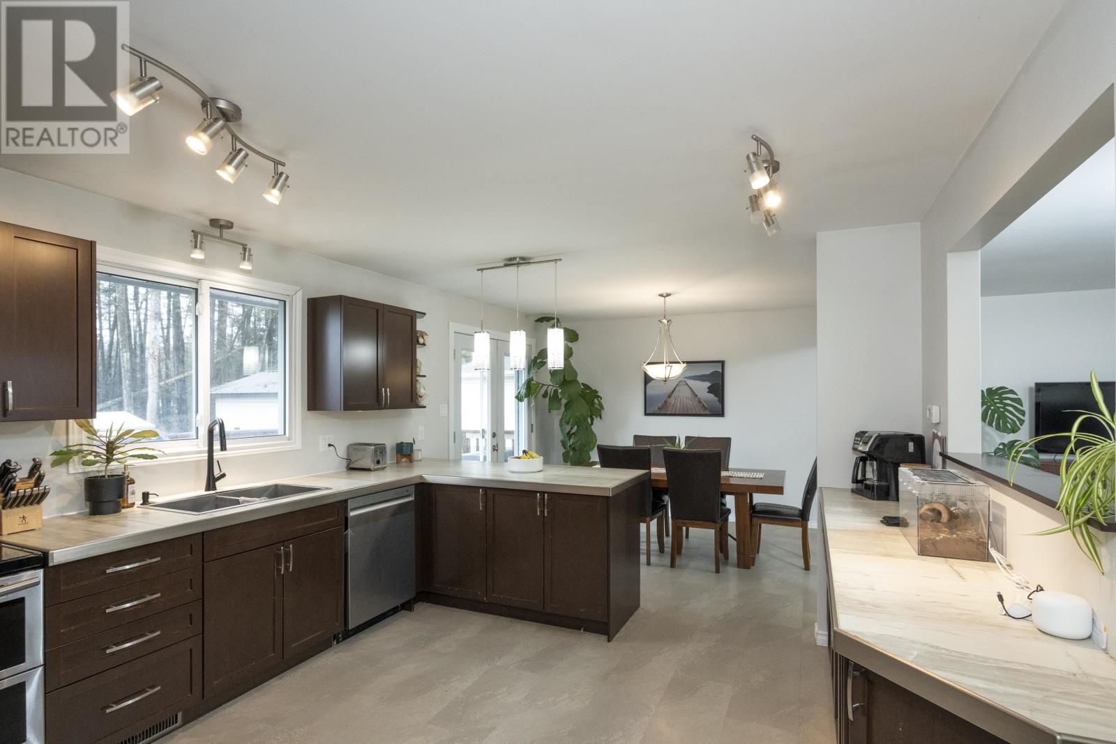 526 Ryerson Pl, Thunder Bay, Ontario  P7C 5R9 - Photo 21 - TB2600820