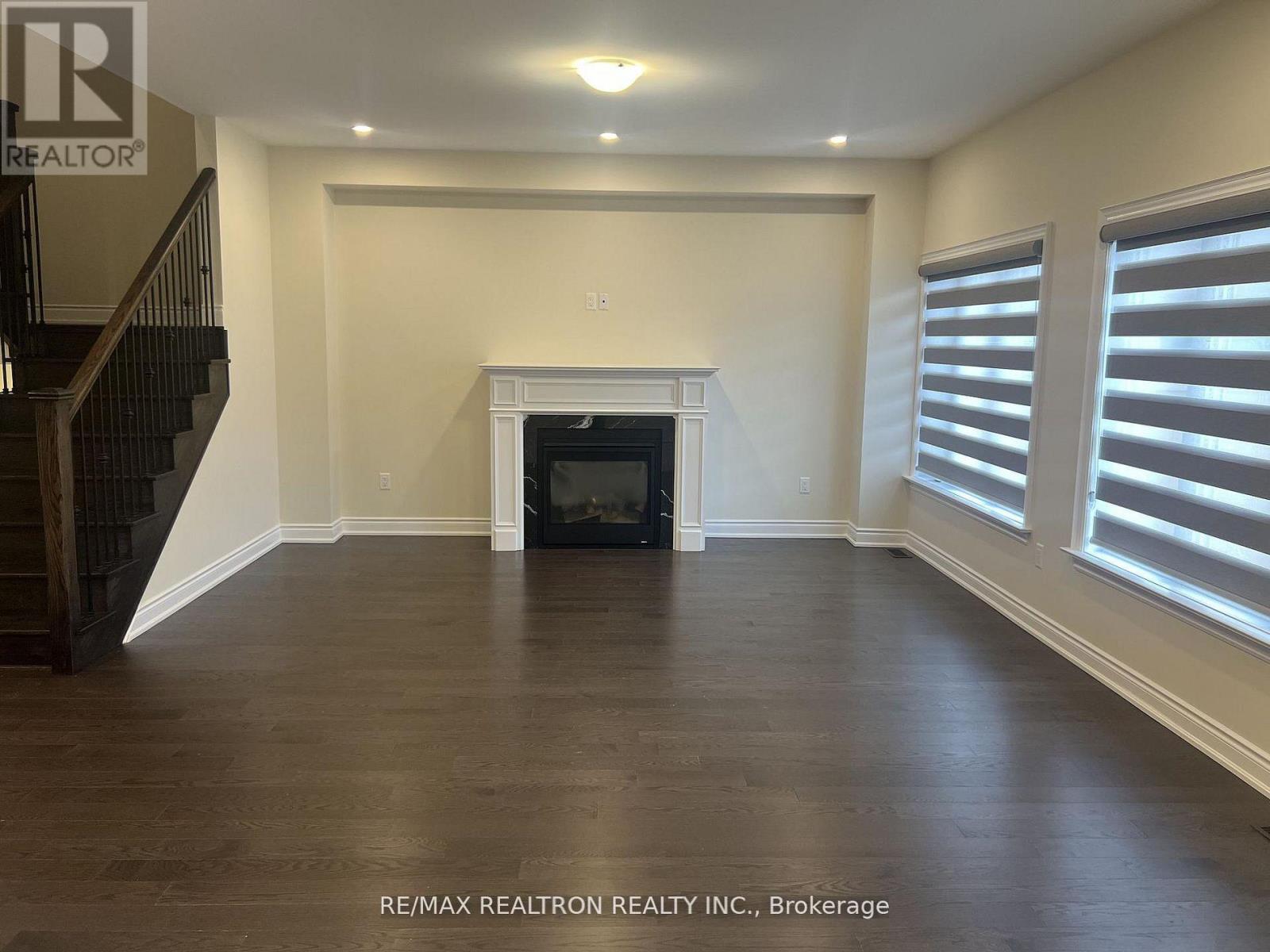 26 Mac Campbell Way, Bradford West Gwillimbury, Ontario  L3Z 4M7 - Photo 11 - N13051822