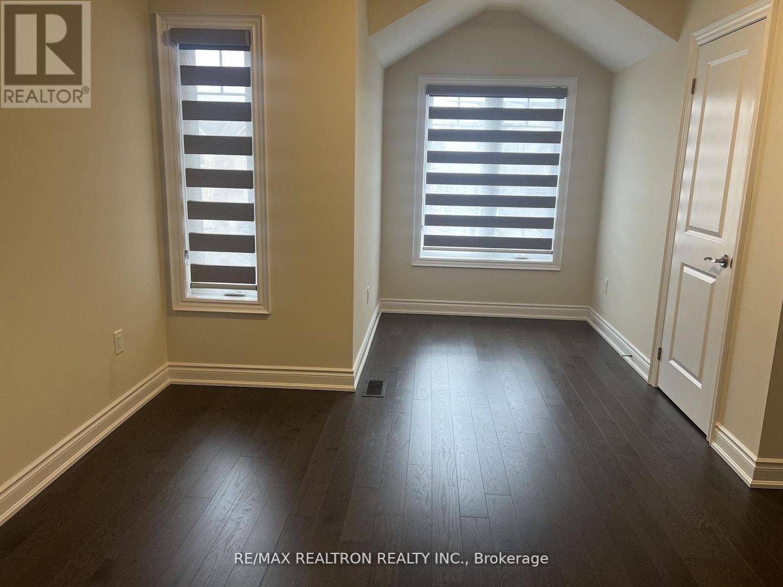 26 Mac Campbell Way, Bradford West Gwillimbury, Ontario  L3Z 4M7 - Photo 21 - N13051822