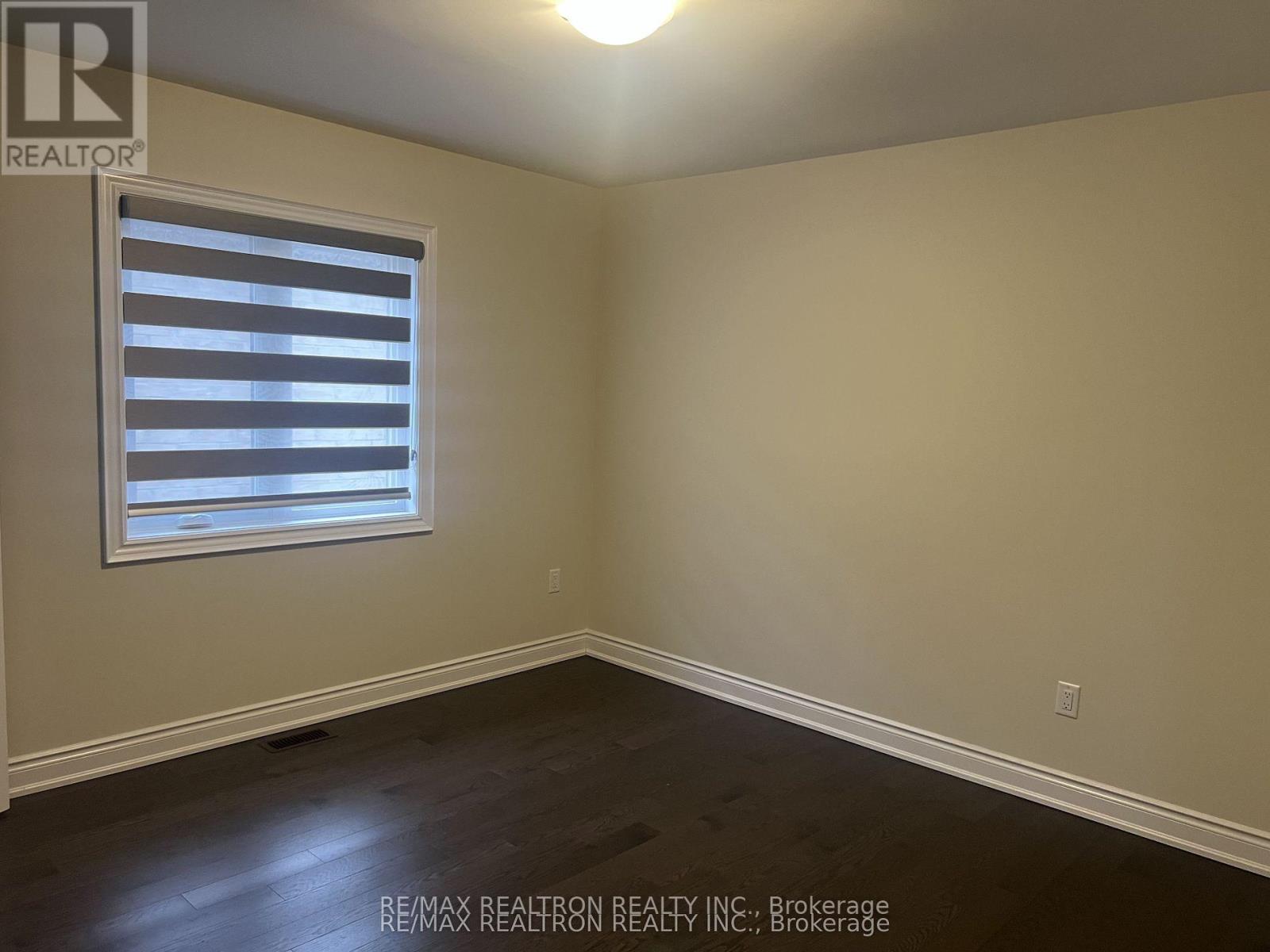 26 Mac Campbell Way, Bradford West Gwillimbury, Ontario  L3Z 4M7 - Photo 25 - N13051822