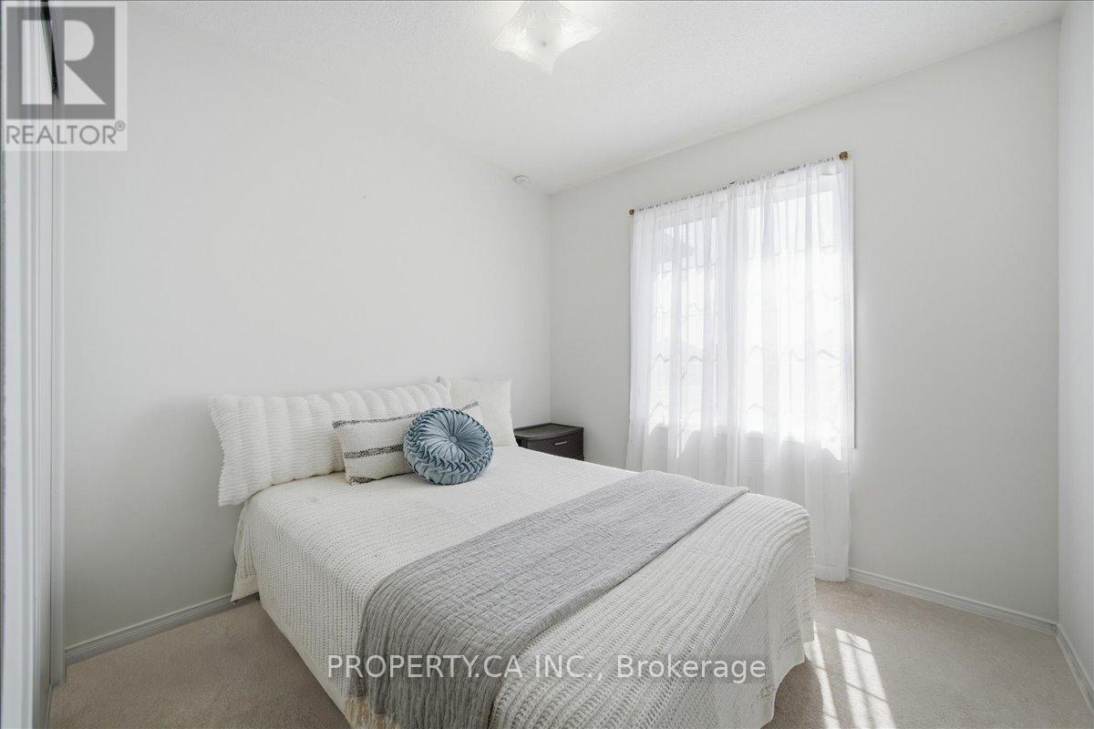 45 Lindenshire Avenue, Vaughan, Ontario  L6A 4A4 - Photo 16 - N13051844