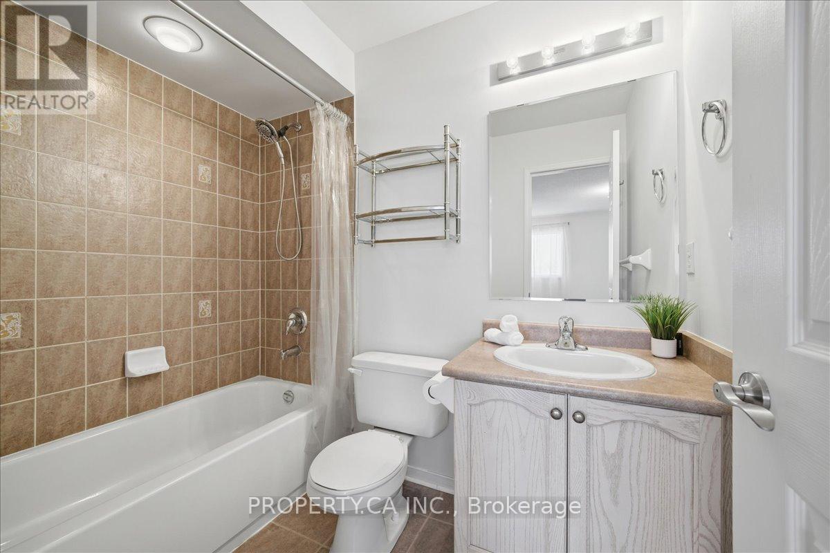 45 Lindenshire Avenue, Vaughan, Ontario  L6A 4A4 - Photo 20 - N13051844