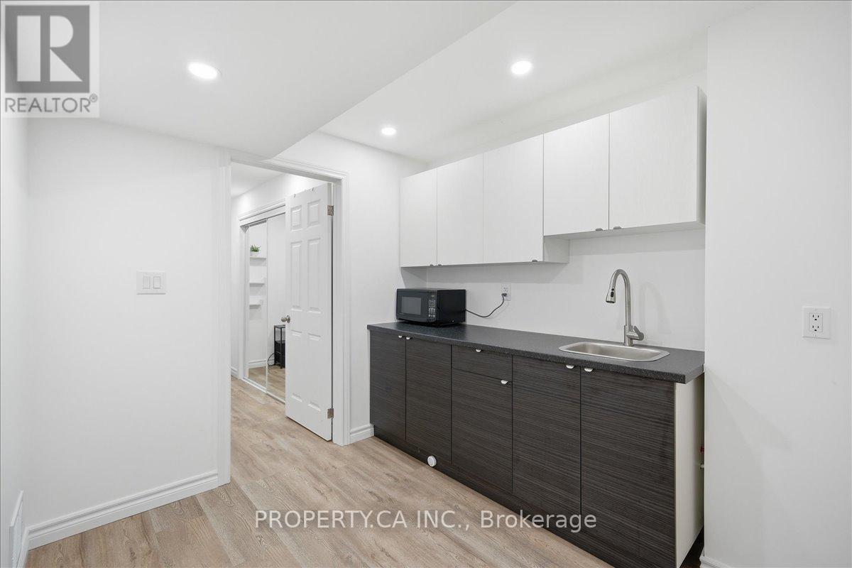 45 Lindenshire Avenue, Vaughan, Ontario  L6A 4A4 - Photo 21 - N13051844