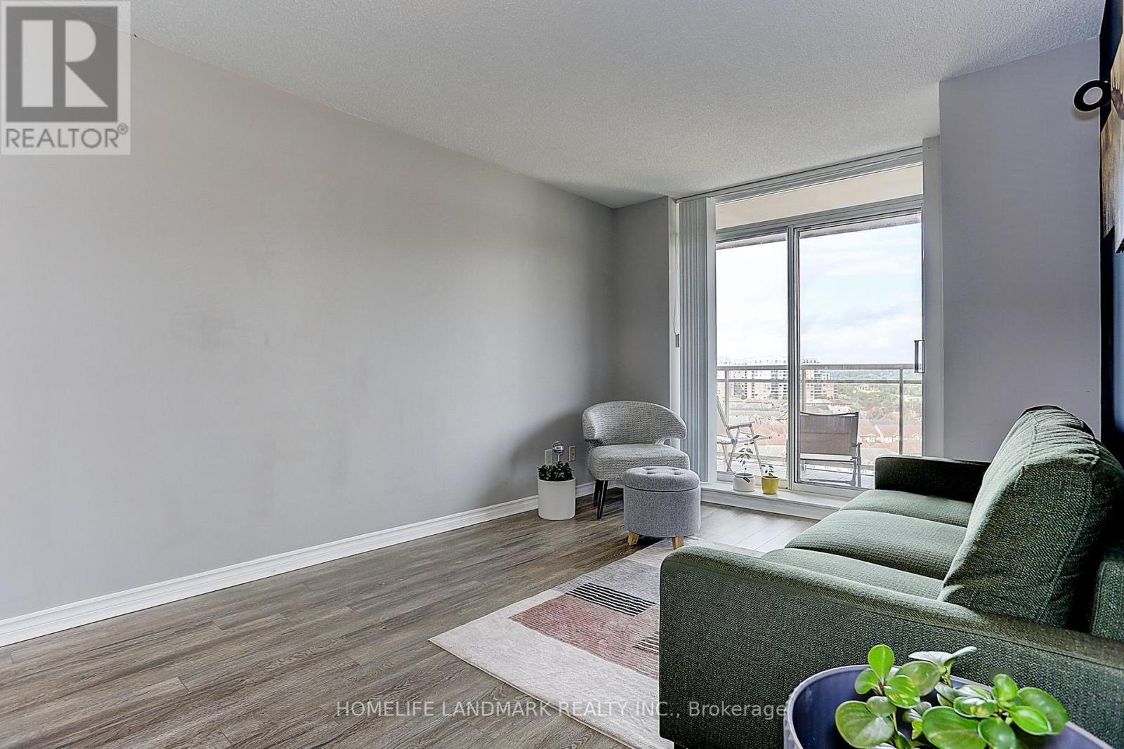 1013 - 75 King William Crescent, Richmond Hill (Langstaff), Ontario  L4B 0C1 - Photo 14 - N13051876