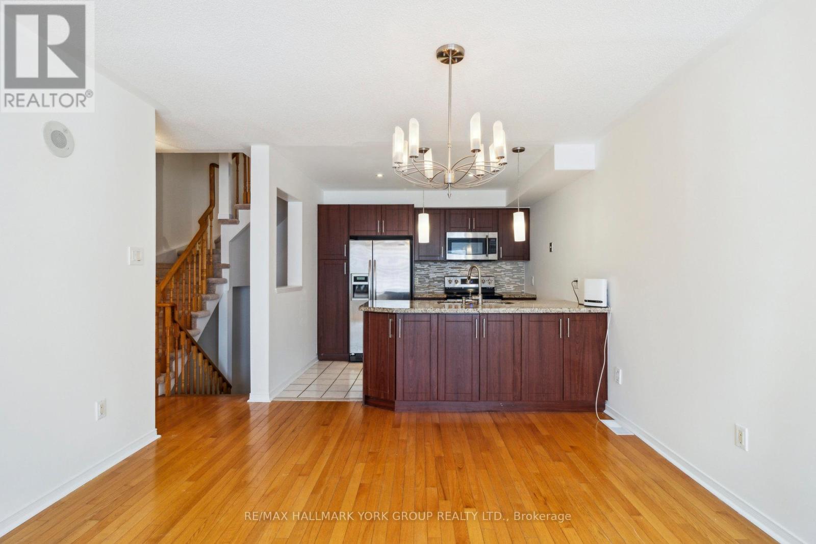 177 - 18 Clark Avenue W, Vaughan (Crestwood-Springfarm-Yorkhill), Ontario  L4J 8H1 - Photo 12 - N13051904
