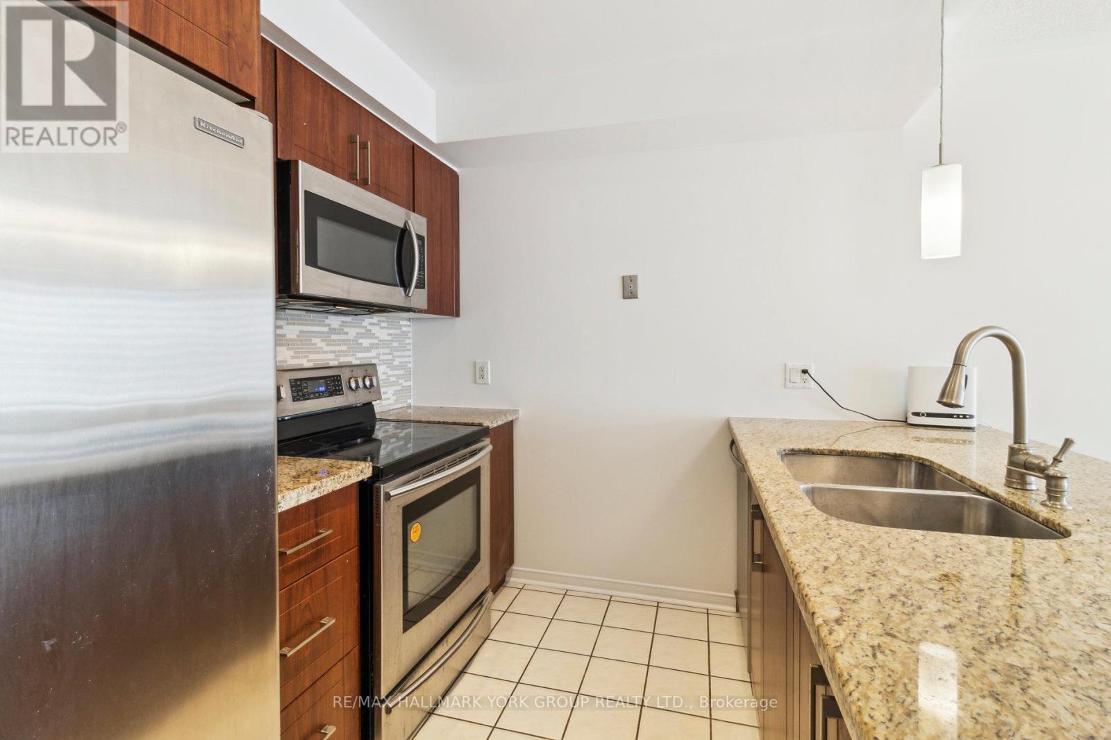 177 - 18 Clark Avenue W, Vaughan (Crestwood-Springfarm-Yorkhill), Ontario  L4J 8H1 - Photo 17 - N13051904