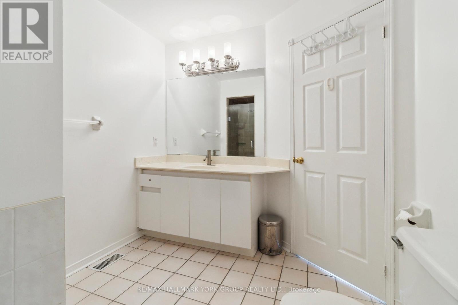 177 - 18 Clark Avenue W, Vaughan (Crestwood-Springfarm-Yorkhill), Ontario  L4J 8H1 - Photo 28 - N13051904