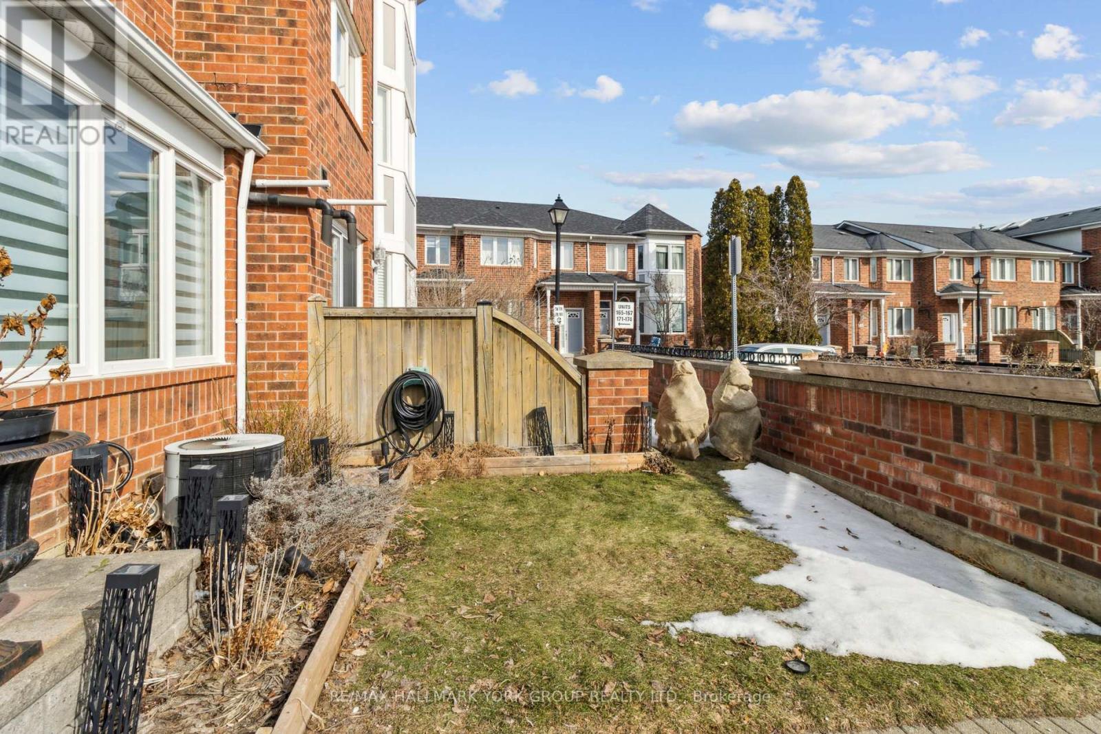 177 - 18 Clark Avenue W, Vaughan (Crestwood-Springfarm-Yorkhill), Ontario  L4J 8H1 - Photo 4 - N13051904