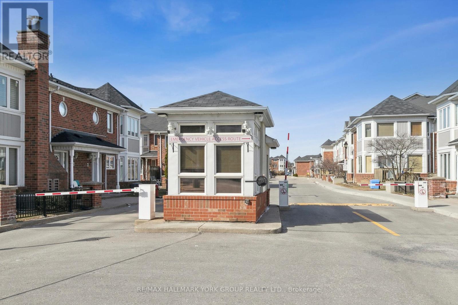 177 - 18 Clark Avenue W, Vaughan (Crestwood-Springfarm-Yorkhill), Ontario  L4J 8H1 - Photo 5 - N13051904