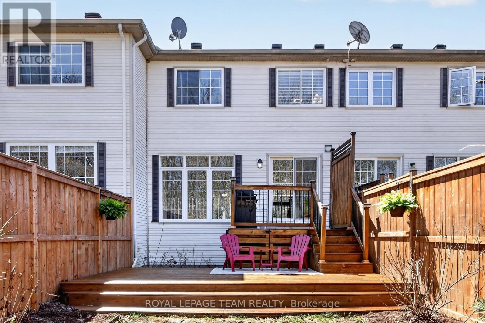 19 Goldthorpe Private, Ottawa, Ontario  K2J 5L6 - Photo 37 - X12930228