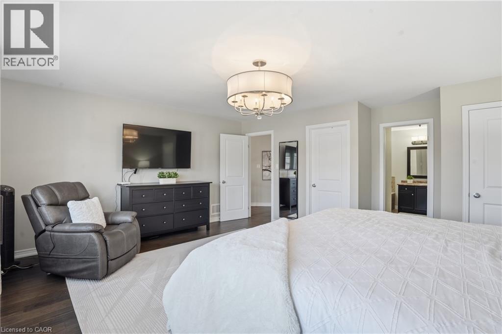 441 Stonehenge Drive Unit# 40, Ancaster, Ontario  L8K 0B1 - Photo 21 - 40823209