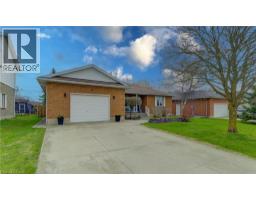 96 KING Street E, Tavistock, Ontario