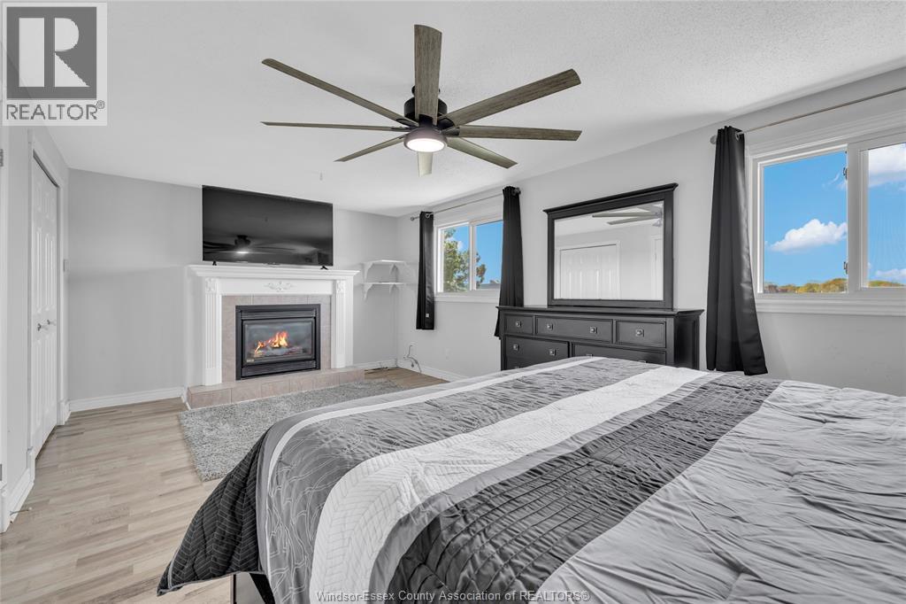 3009 Suffolk Street, Windsor, Ontario  N8R 1P1 - Photo 13 - 26009363