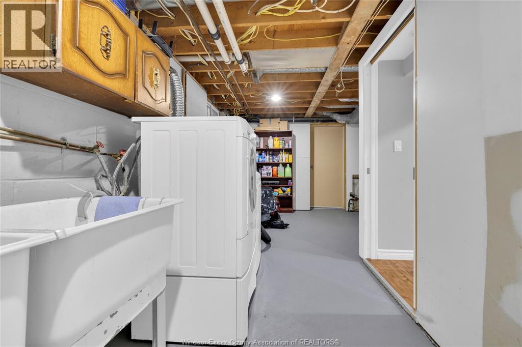 3009 Suffolk Street, Windsor, Ontario  N8R 1P1 - Photo 23 - 26009363