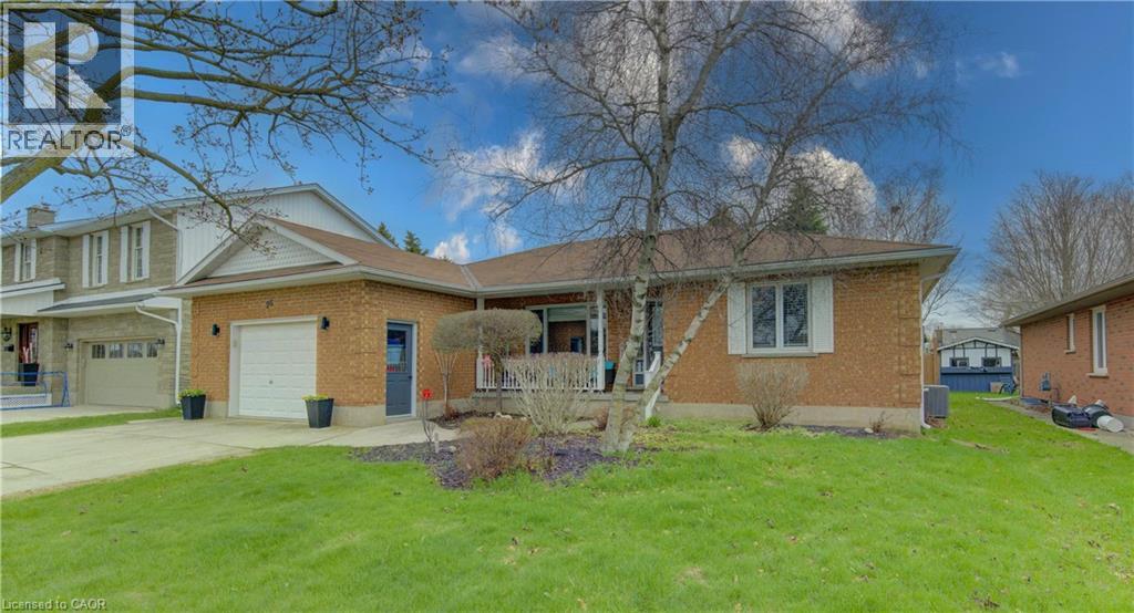 96 King Street E, Tavistock, Ontario  N0B 2R0 - Photo 2 - 40823427