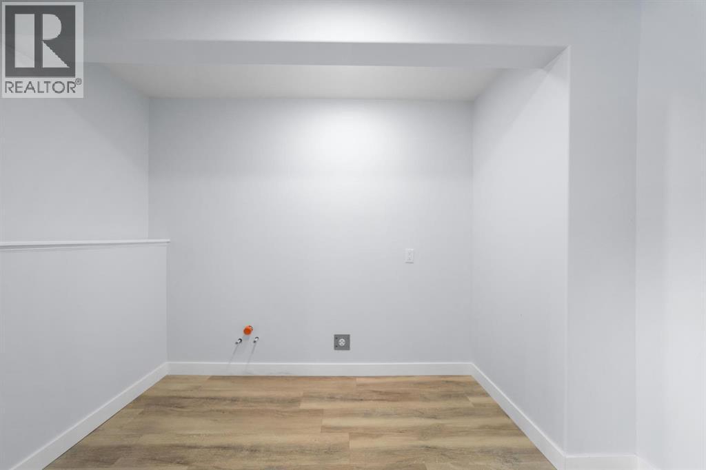 24 Elliott Drive, Camrose, Alberta  T4V 4V6 - Photo 29 - A2299918