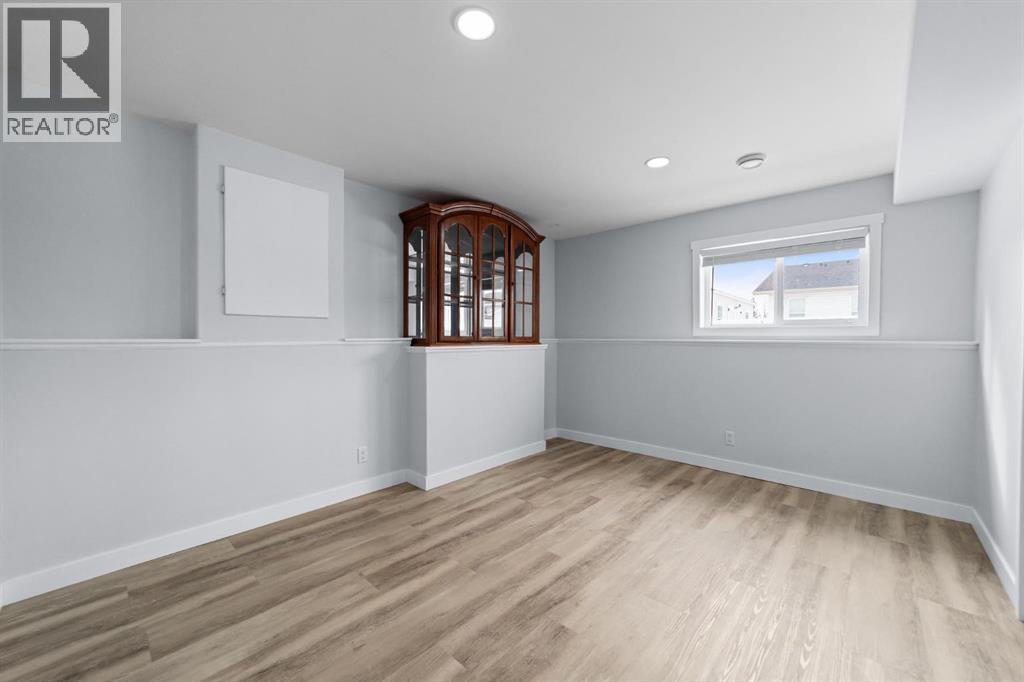 24 Elliott Drive, Camrose, Alberta  T4V 4V6 - Photo 25 - A2299918