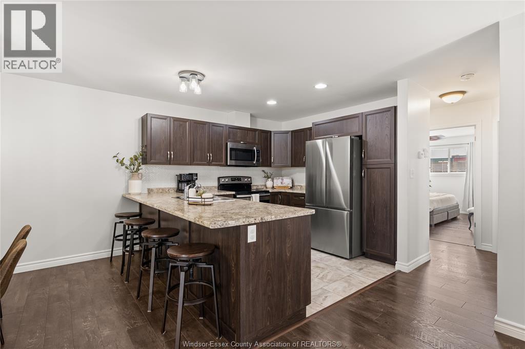 3117 Viola Crescent, Windsor, Ontario  N8N 0A1 - Photo 8 - 26009378