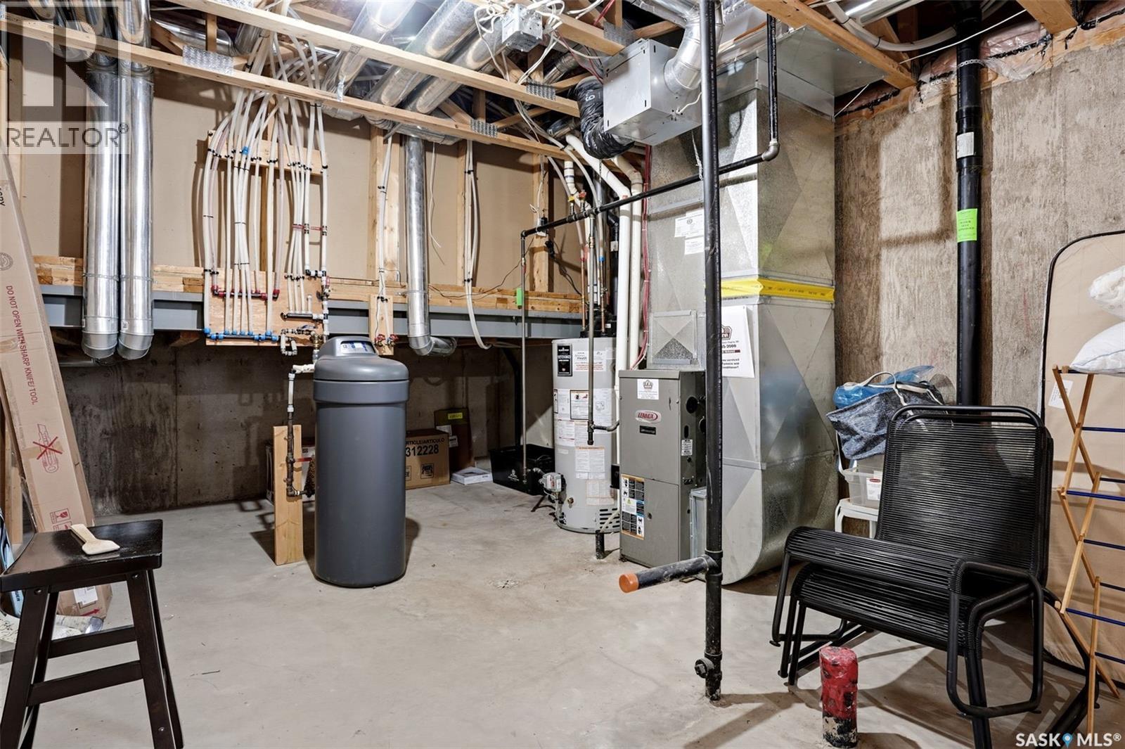 4014 Cumberland Road E, Regina, Saskatchewan  S4V 1E7 - Photo 38 - SK033148