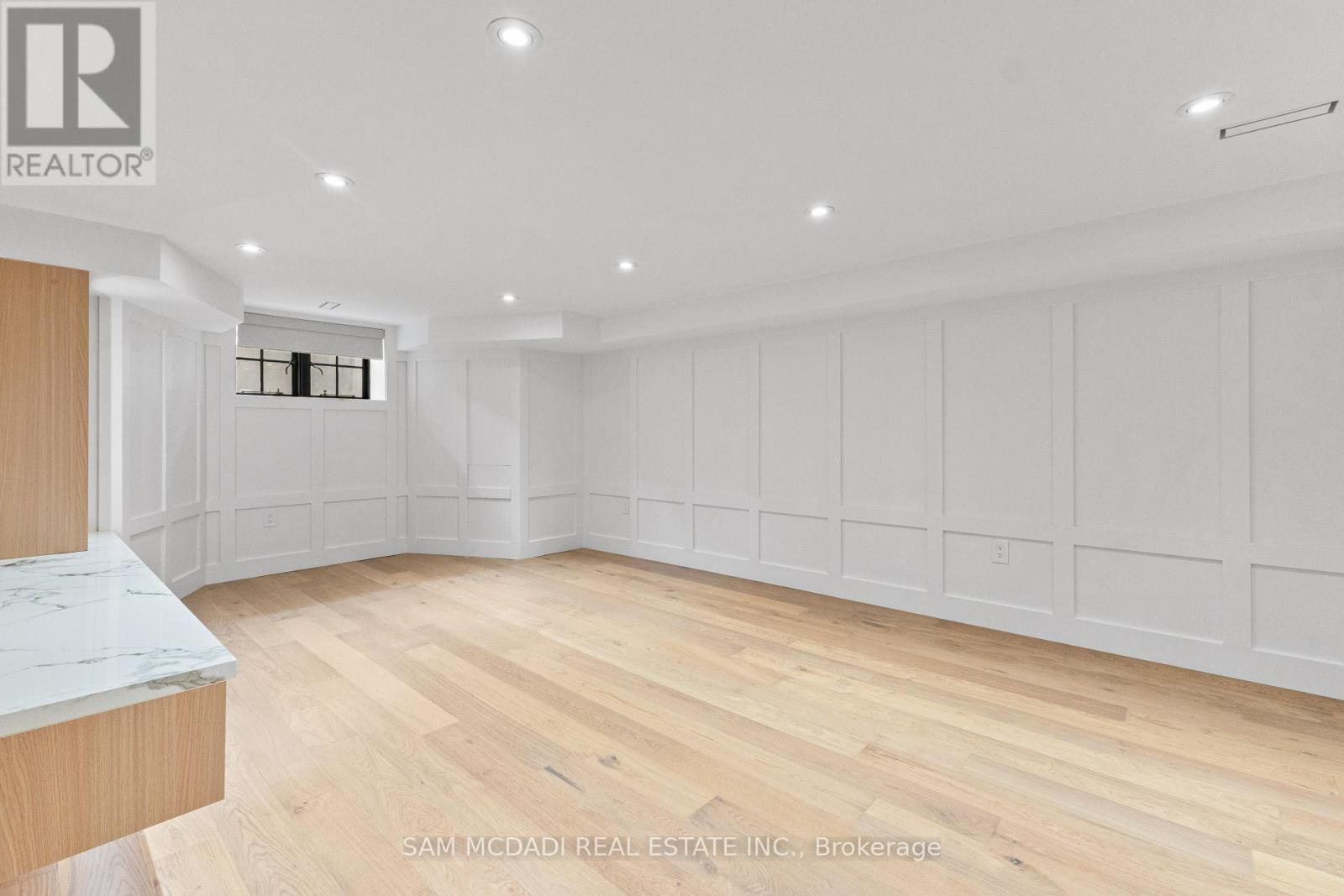 977 Unsworth Avenue, Burlington, Ontario  L7T 1R2 - Photo 45 - W13051880