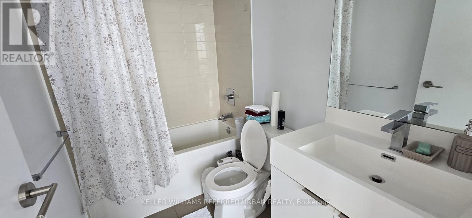 2809 - Main Room - 20 Thomas Riley Road, Toronto, Ontario  M9B 0C3 - Photo 10 - W13051894