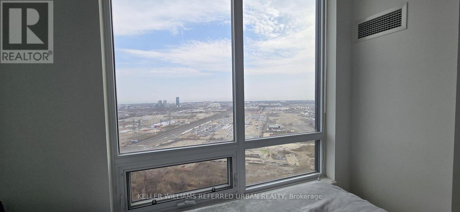 2809 - Main Room - 20 Thomas Riley Road, Toronto, Ontario  M9B 0C3 - Photo 15 - W13051894