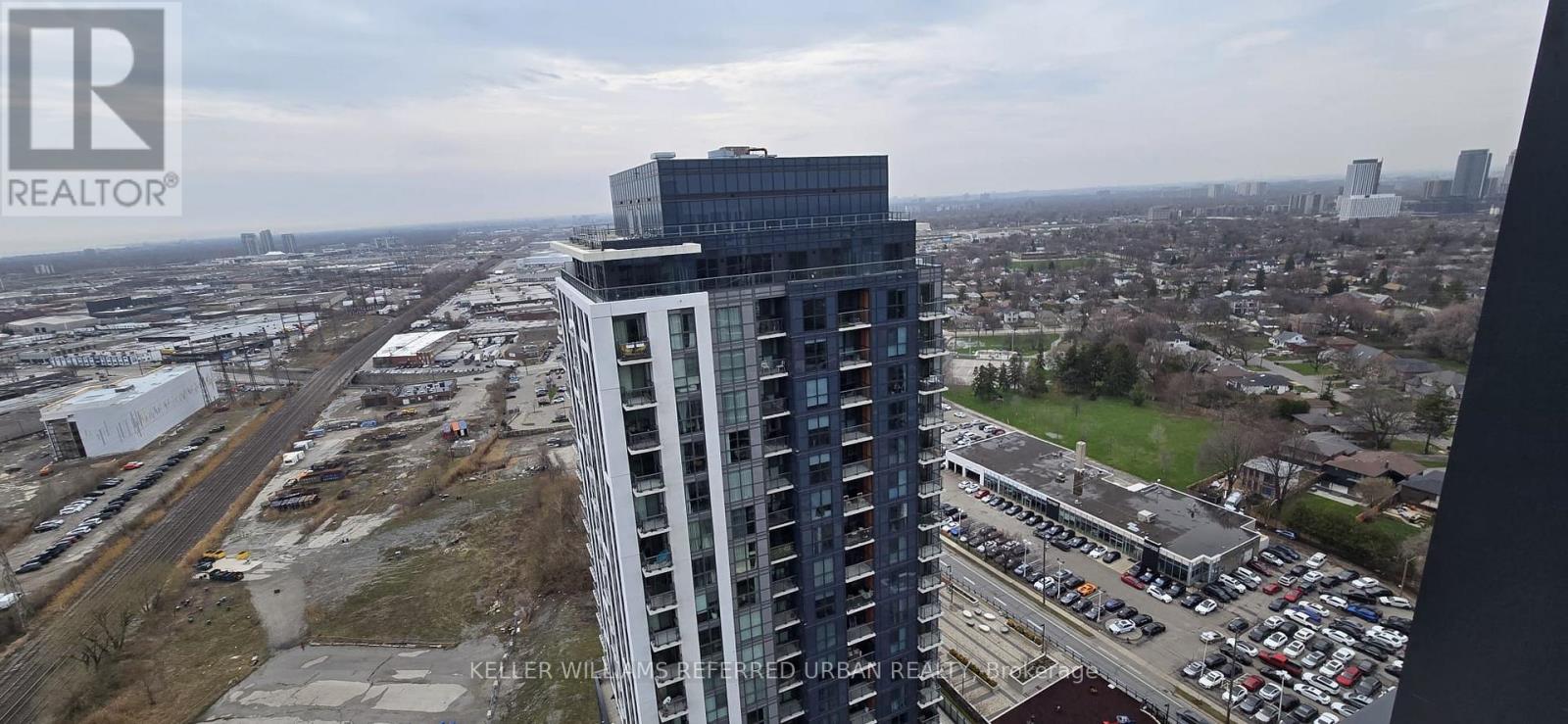 2809 - Main Room - 20 Thomas Riley Road, Toronto, Ontario  M9B 0C3 - Photo 2 - W13051894