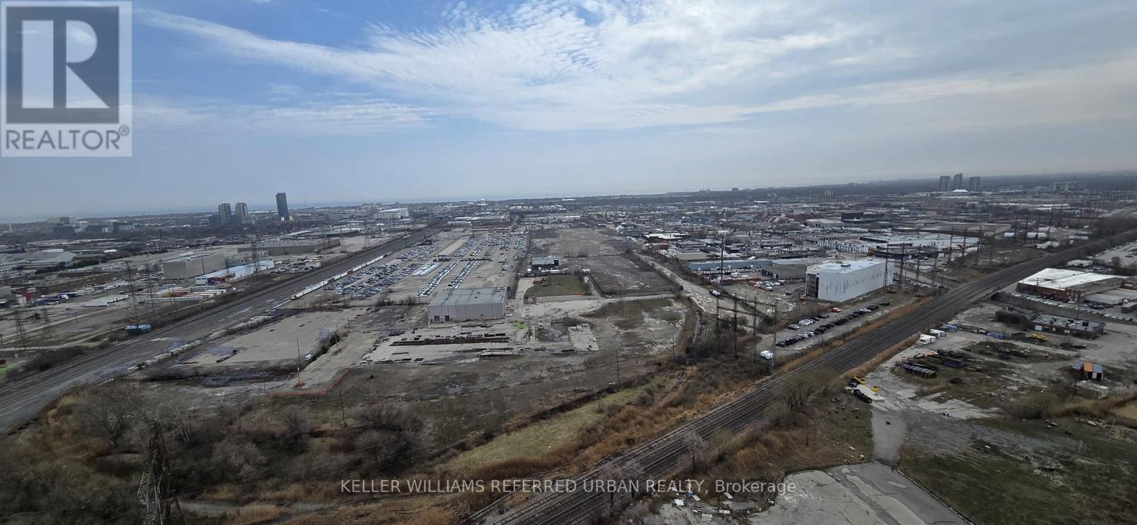 2809 - Main Room - 20 Thomas Riley Road, Toronto, Ontario  M9B 0C3 - Photo 3 - W13051894
