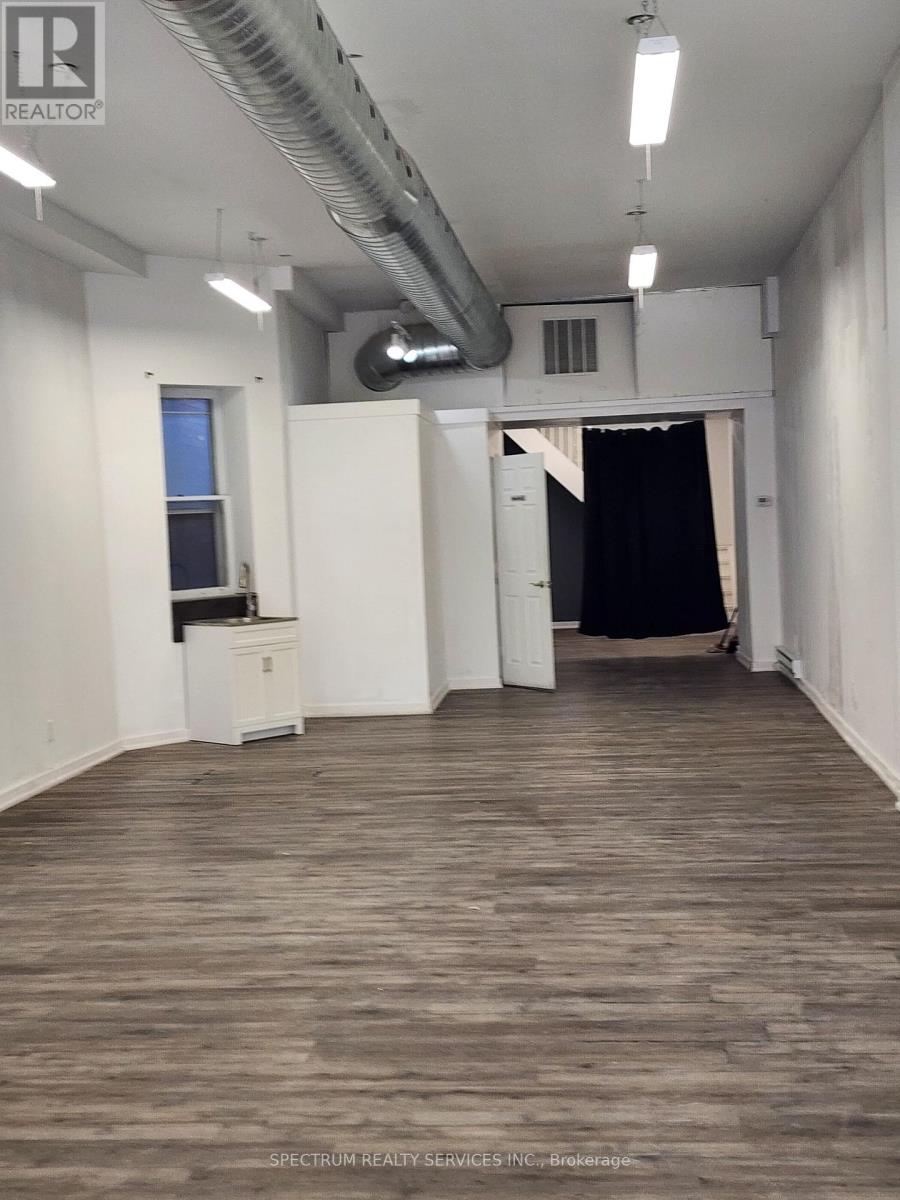 3126 Dundas Street W, Toronto, Ontario  M6P 2A1 - Photo 5 - W13051920