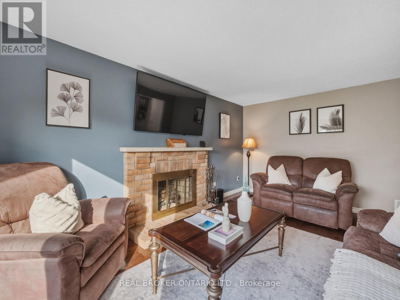 24 Mansion Street, Brampton, Ontario  L6S 3E2 - Photo 18 - W13051944