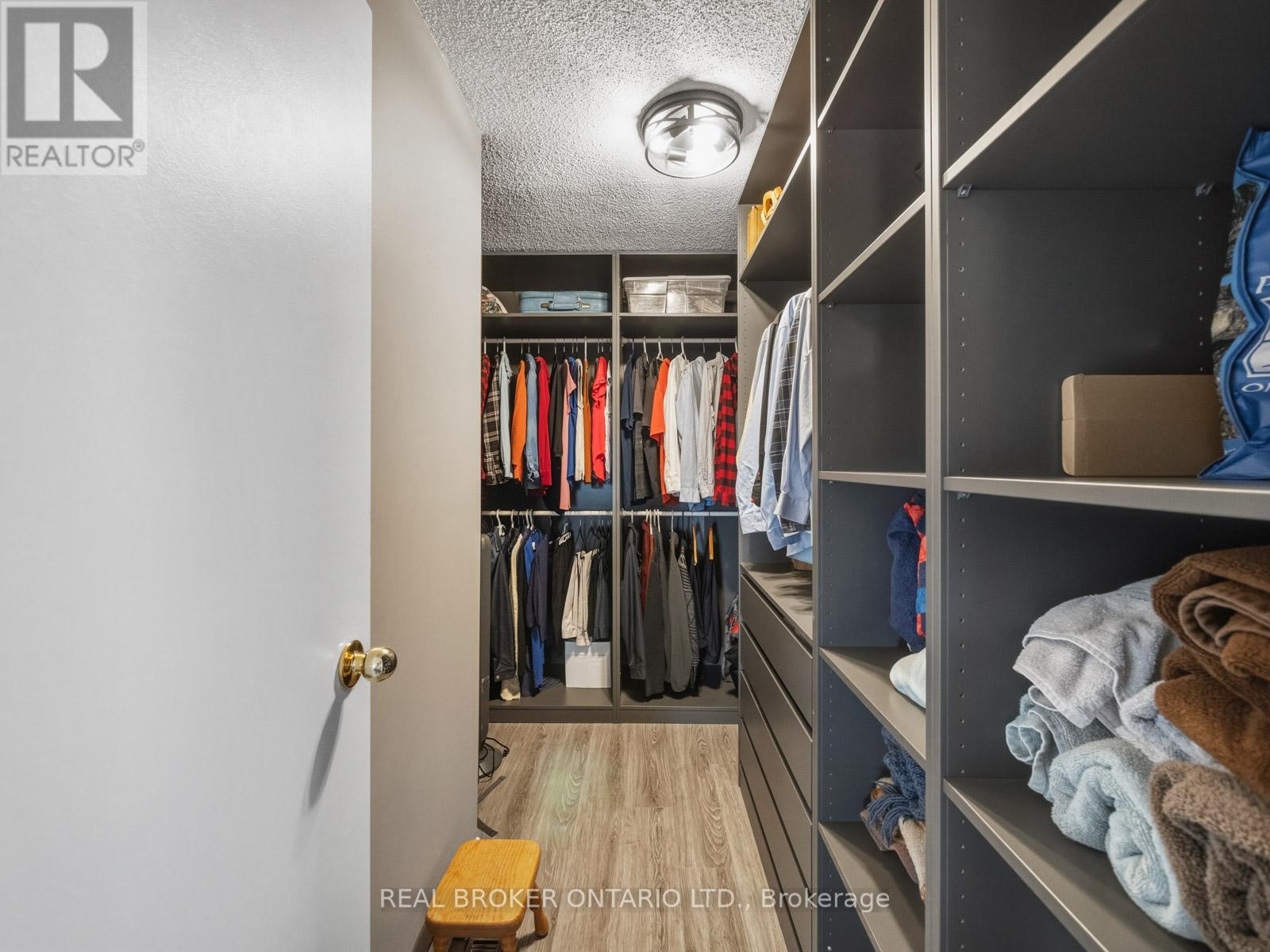 24 Mansion Street, Brampton, Ontario  L6S 3E2 - Photo 24 - W13051944