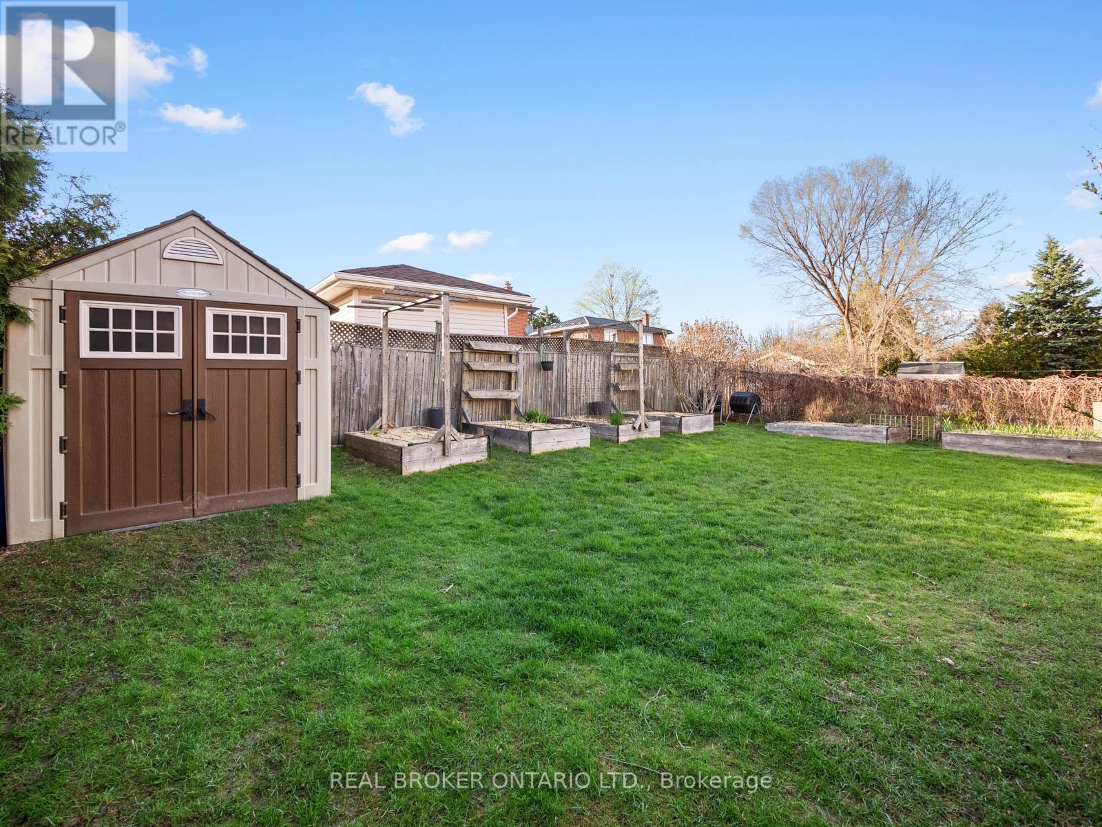 24 Mansion Street, Brampton, Ontario  L6S 3E2 - Photo 34 - W13051944