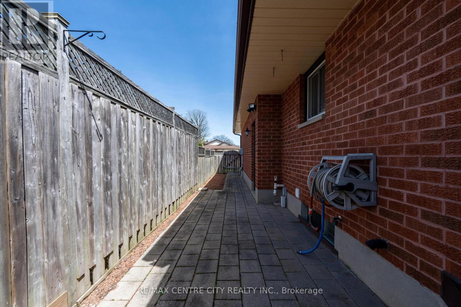 22 Saddy Crescent, London East, Ontario  N5V 3W1 - Photo 30 - X13051976