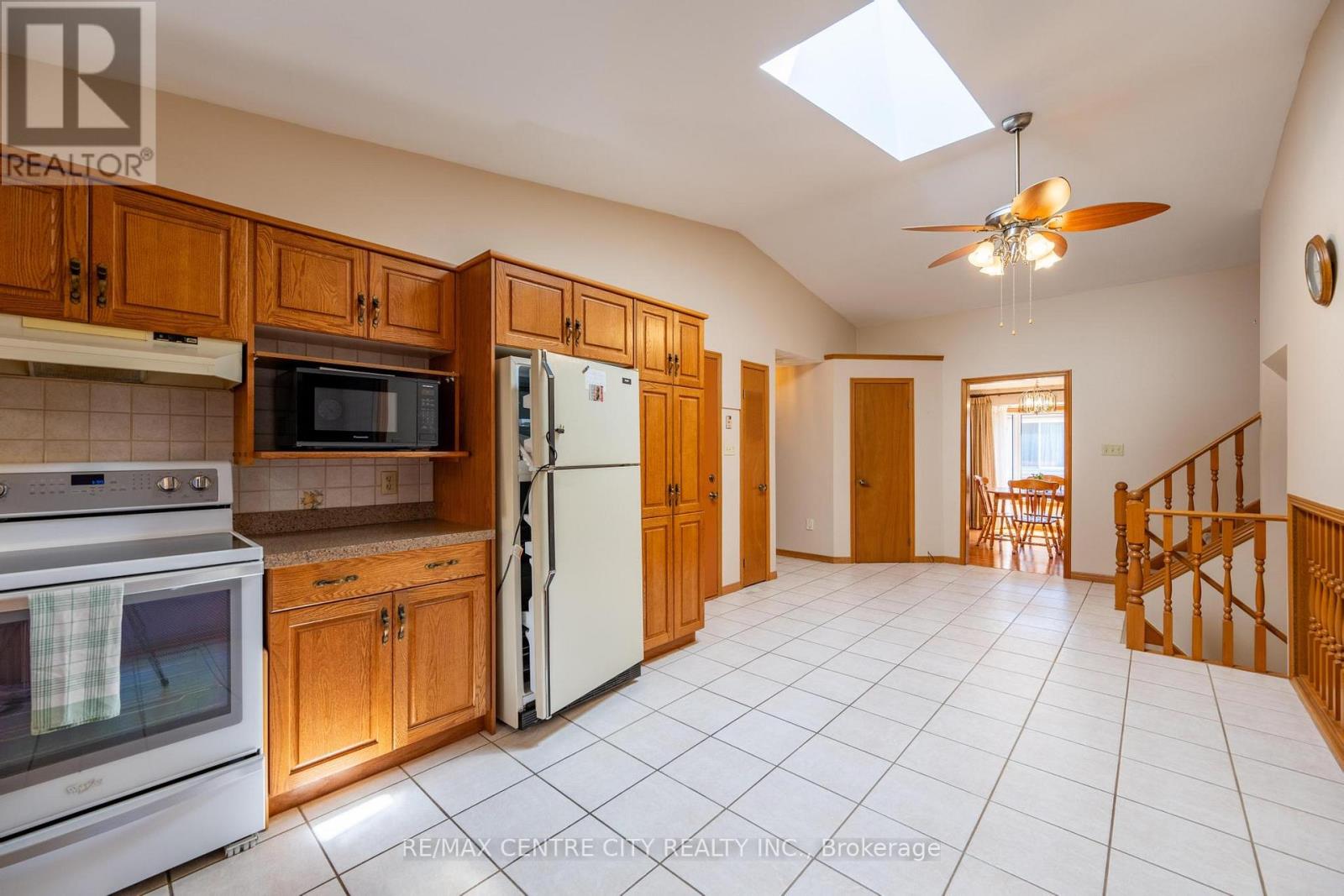 22 Saddy Crescent, London East, Ontario  N5V 3W1 - Photo 9 - X13051976