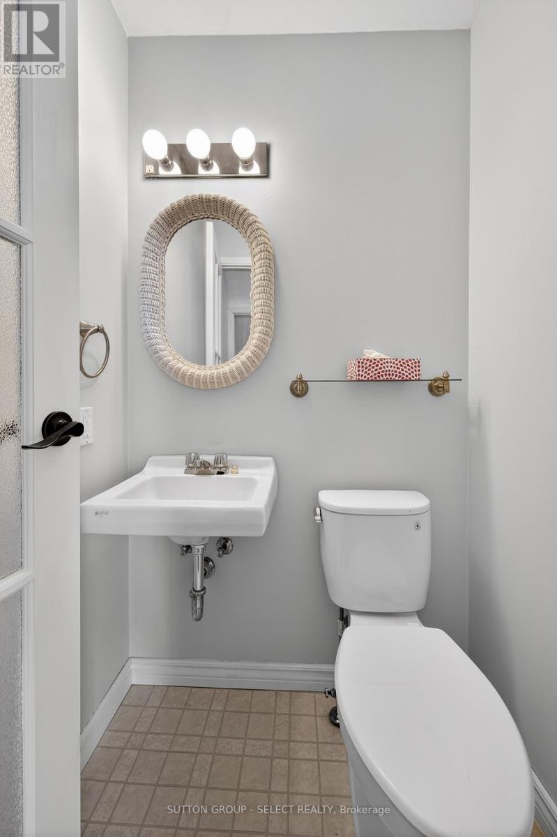 36 - 700 Exeter Road, London South, Ontario  N6E 1L2 - Photo 11 - X13052118