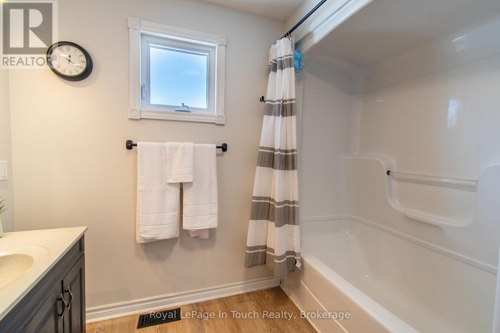 108 Robert Street W, Penetanguishene, Ontario  L9M 1P1 - Photo 36 - S12846680