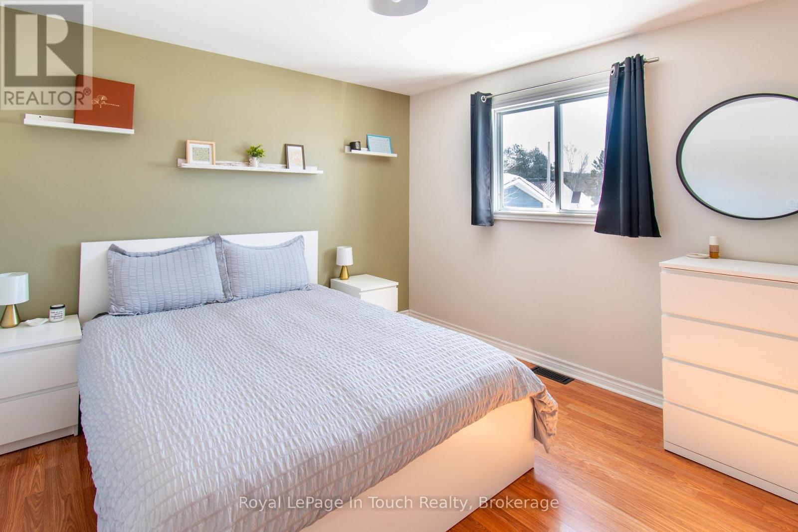 108 Robert Street W, Penetanguishene, Ontario  L9M 1P1 - Photo 32 - S12846680