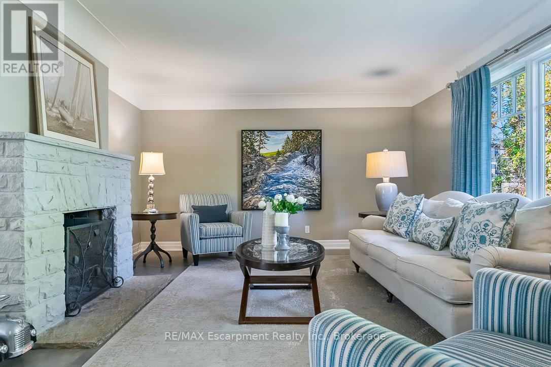 278 CAROLYN DRIVE, Oakville, Ontario