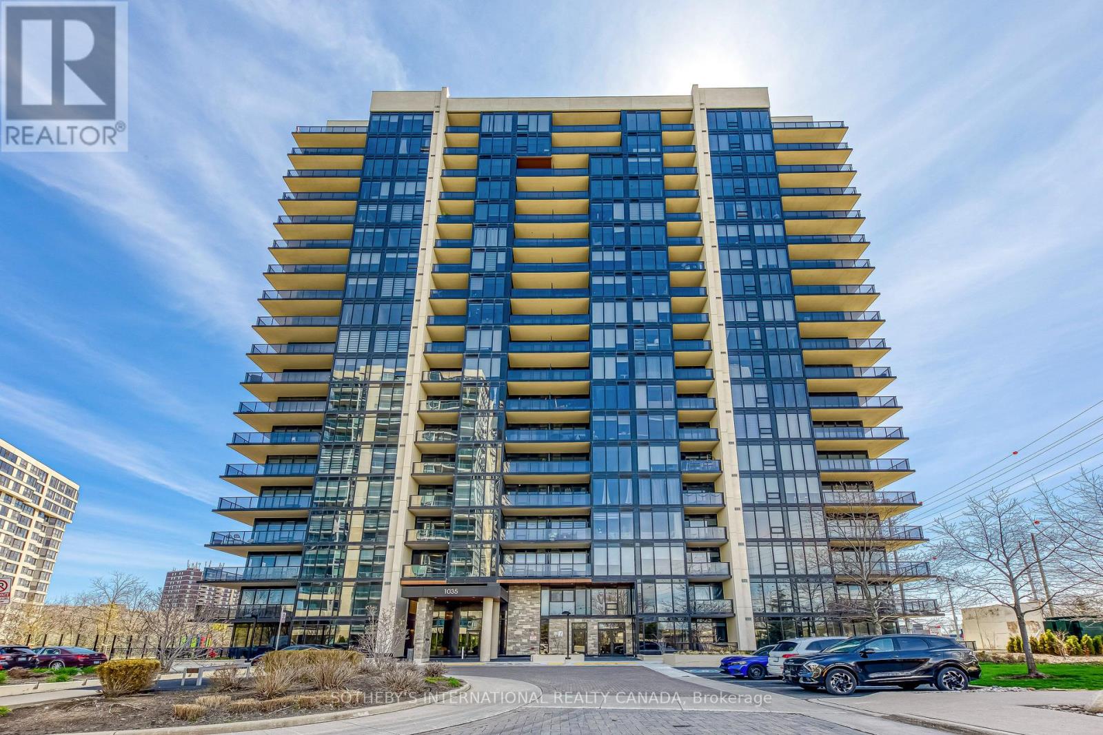 212 - 1035 SOUTHDOWN ROAD, Mississauga, Ontario