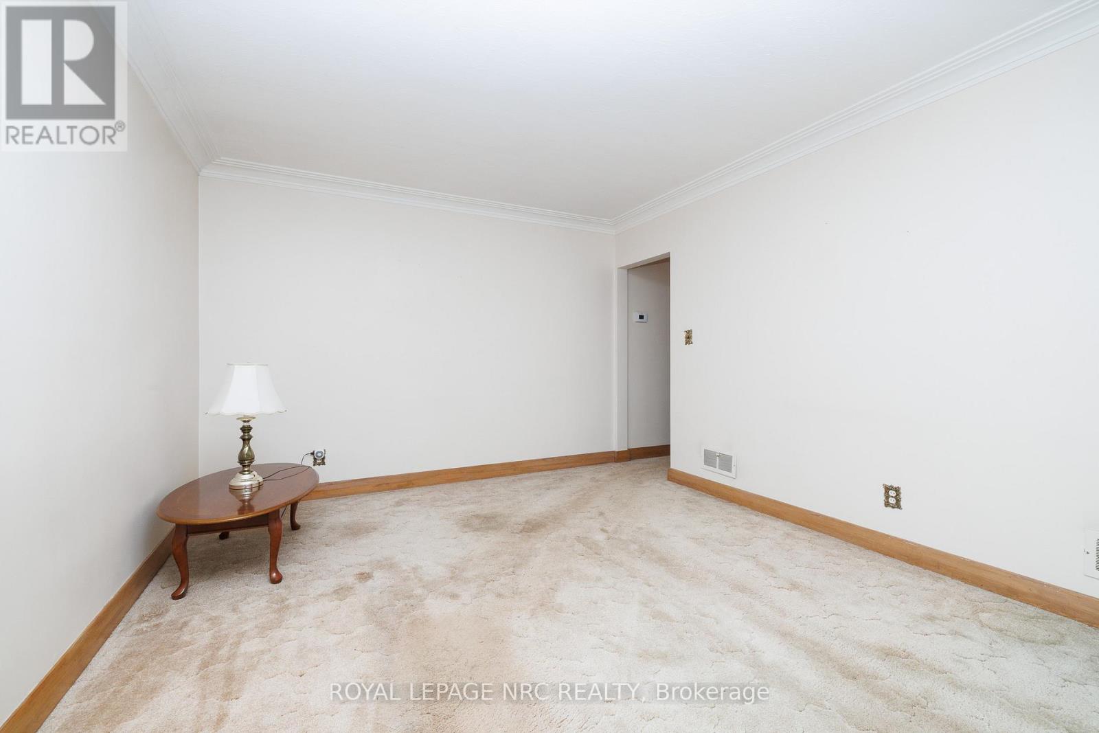 73 Queen Street S, Thorold, Ontario  L2V 3N6 - Photo 19 - X13052004