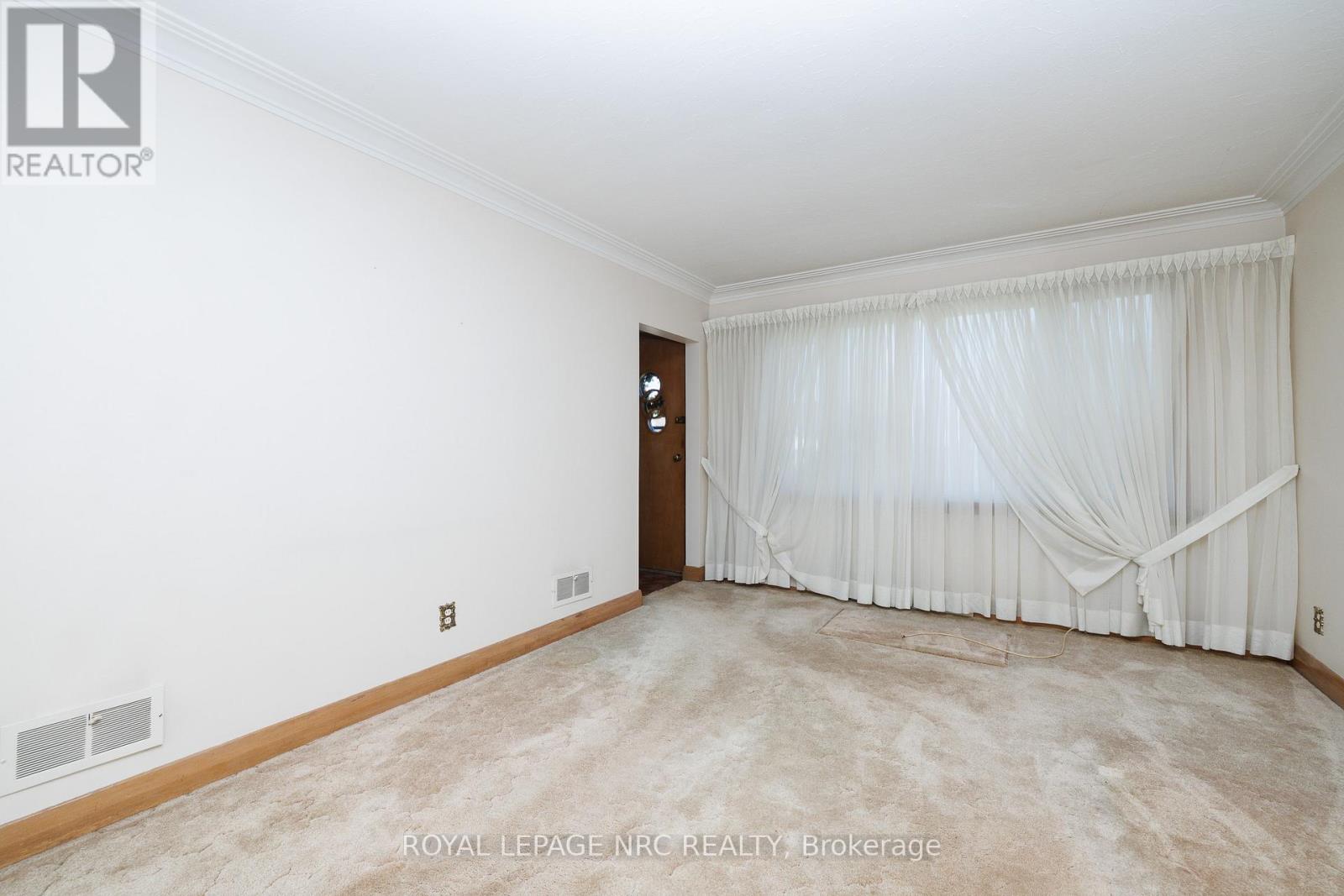 73 Queen Street S, Thorold, Ontario  L2V 3N6 - Photo 20 - X13052004