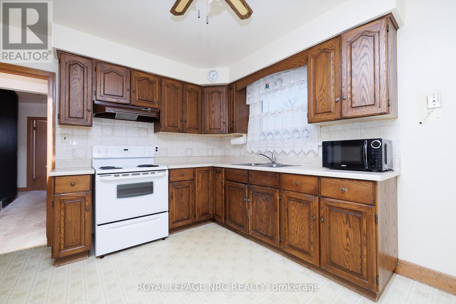 73 Queen Street S, Thorold, Ontario  L2V 3N6 - Photo 25 - X13052004