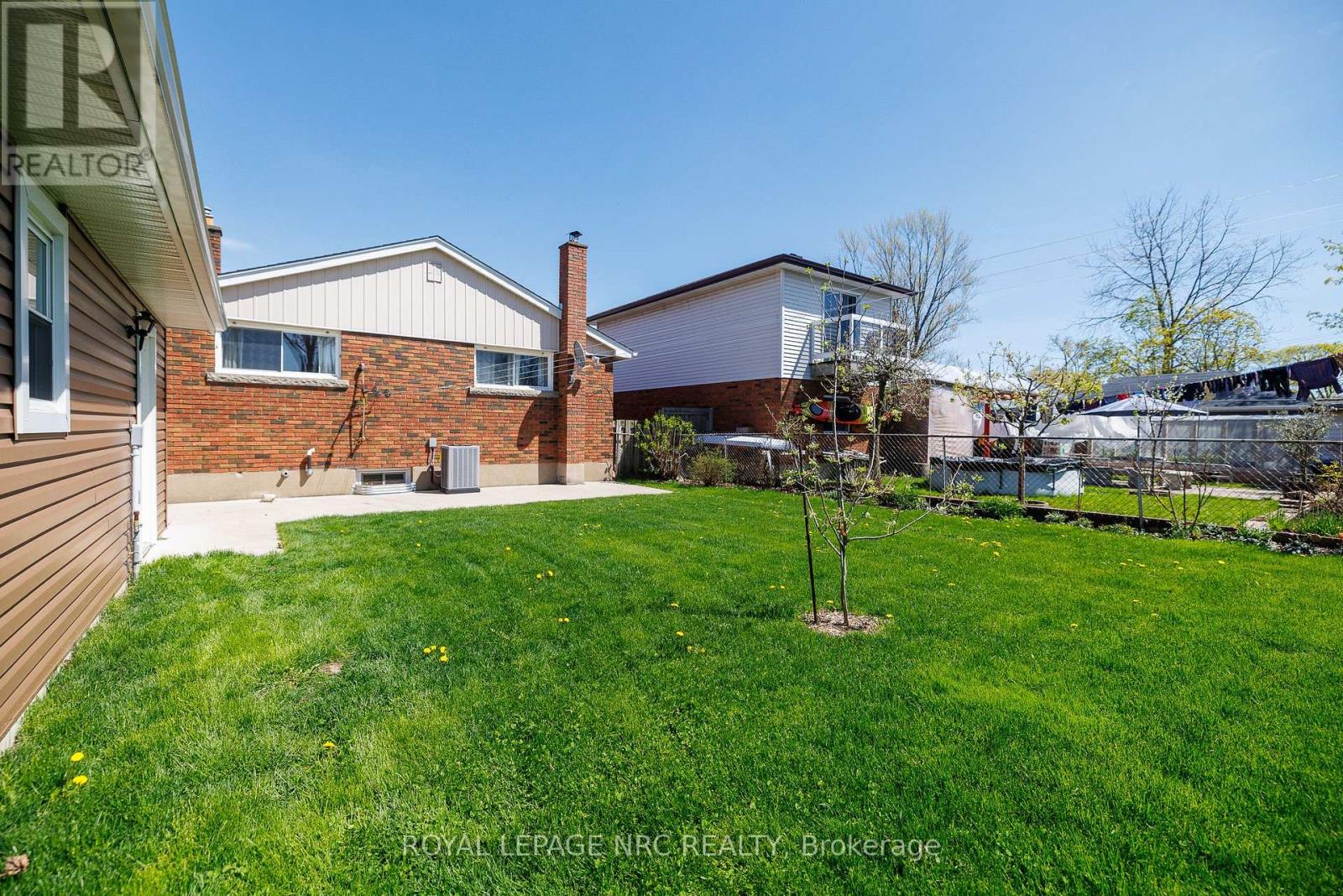 73 Queen Street S, Thorold, Ontario  L2V 3N6 - Photo 6 - X13052004