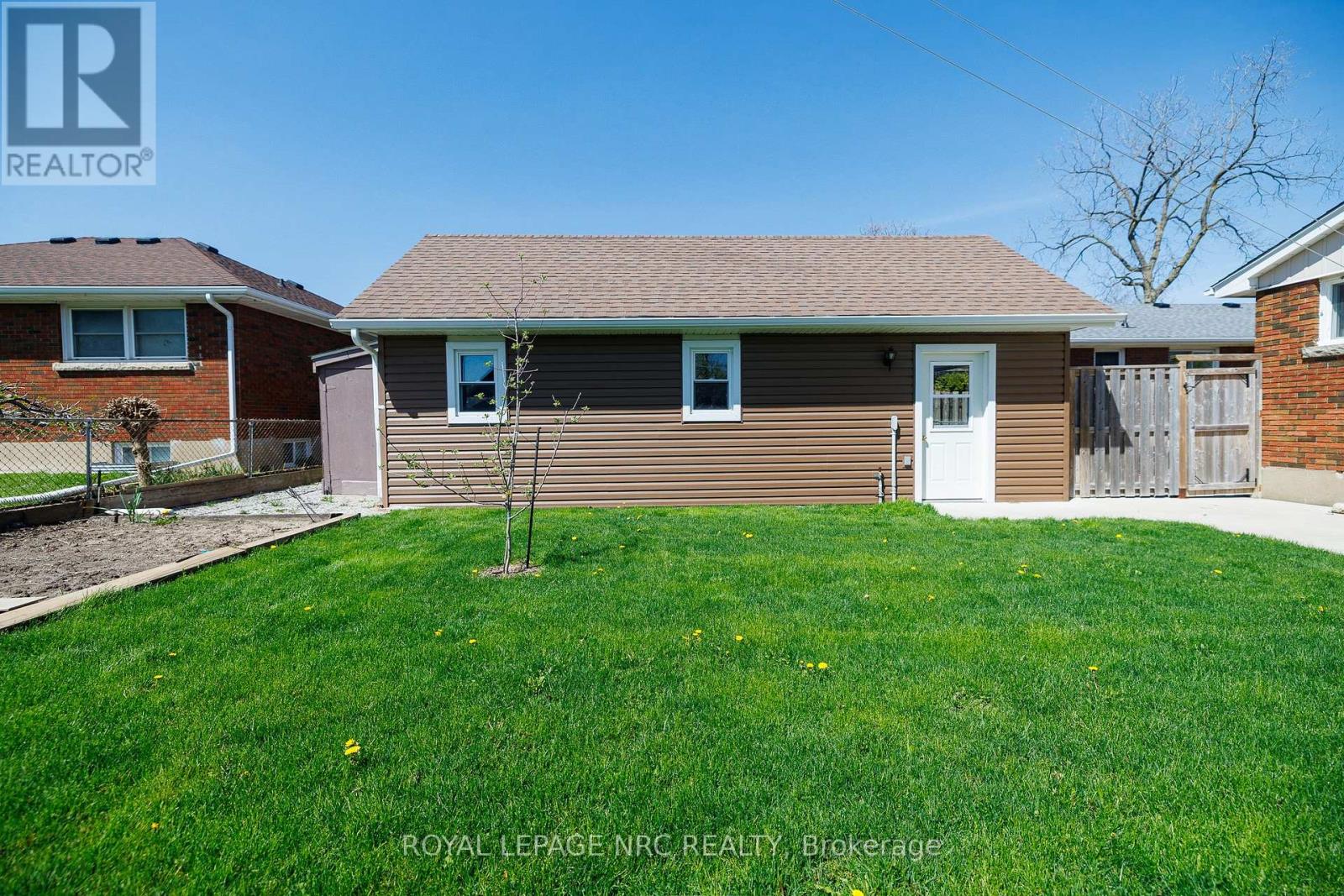 73 Queen Street S, Thorold, Ontario  L2V 3N6 - Photo 9 - X13052004