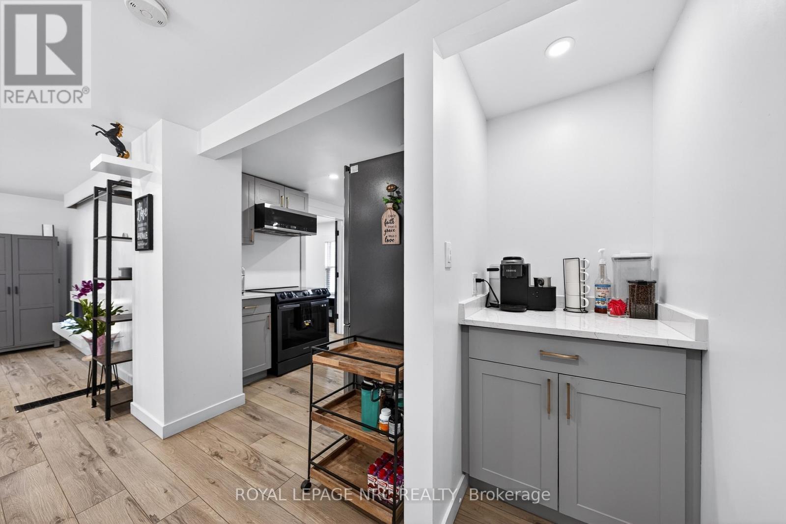 56 Decew Street, Port Colborne, Ontario  L3K 1C1 - Photo 12 - X13052136