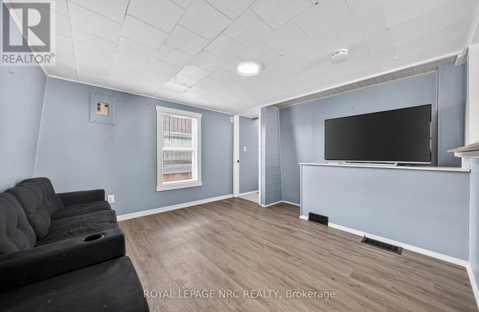 56 Decew Street, Port Colborne, Ontario  L3K 1C1 - Photo 35 - X13052136