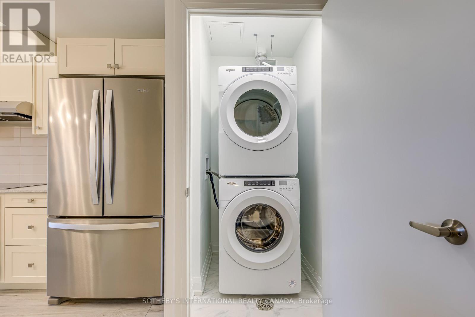 212 - 1035 Southdown Road, Mississauga, Ontario  L5J 0A2 - Photo 23 - W13041500