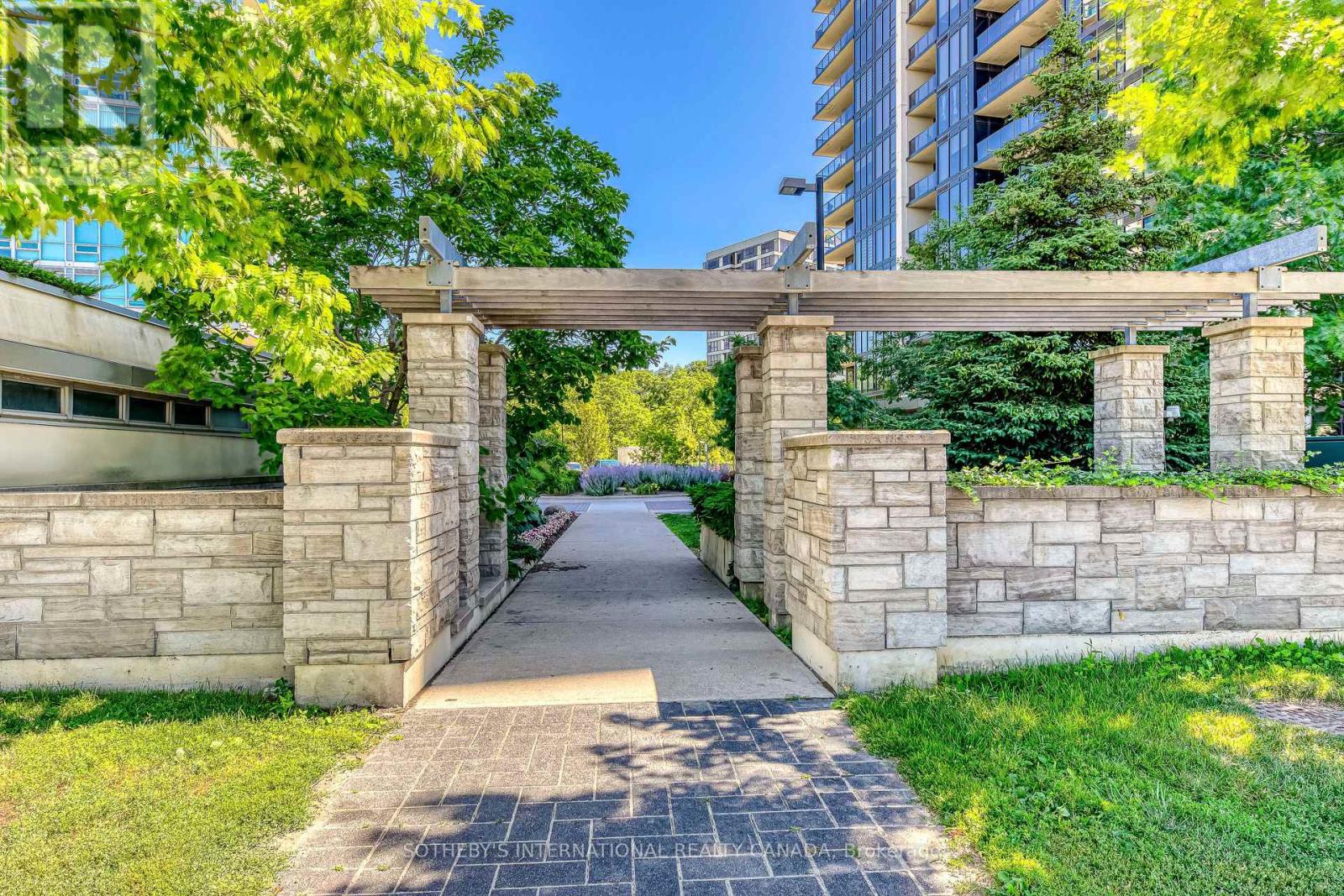 212 - 1035 Southdown Road, Mississauga, Ontario  L5J 0A2 - Photo 45 - W13041500